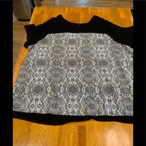 DressBarn Women’s olis size “snake-skin”” shirt